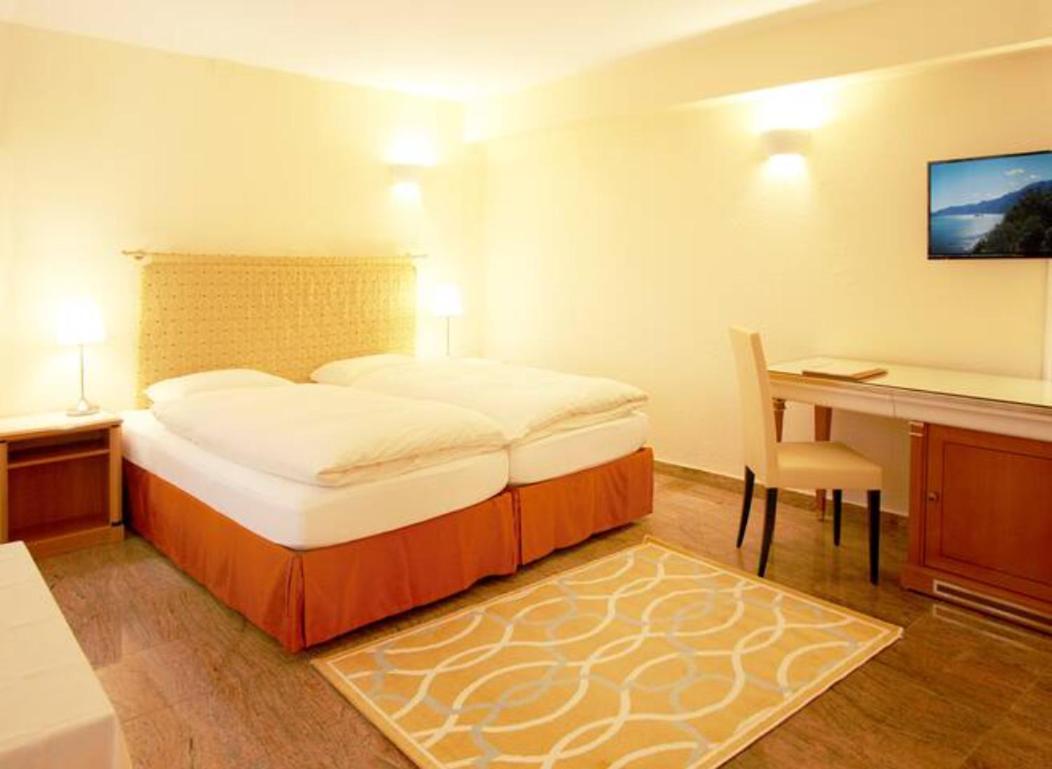 Depandance Garni Golf Apartamento Ascona Exterior foto