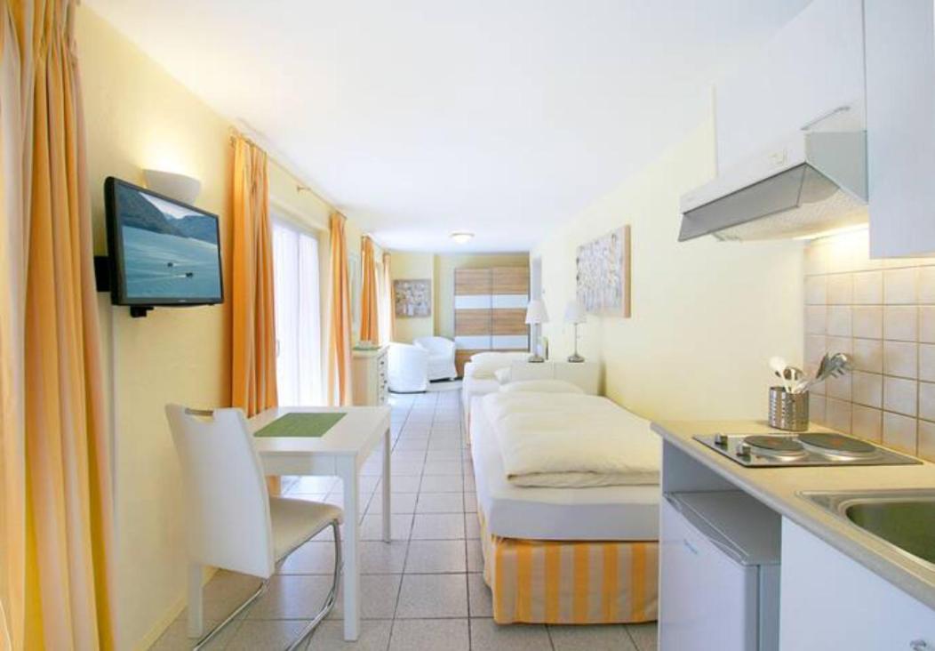Depandance Garni Golf Apartamento Ascona Exterior foto