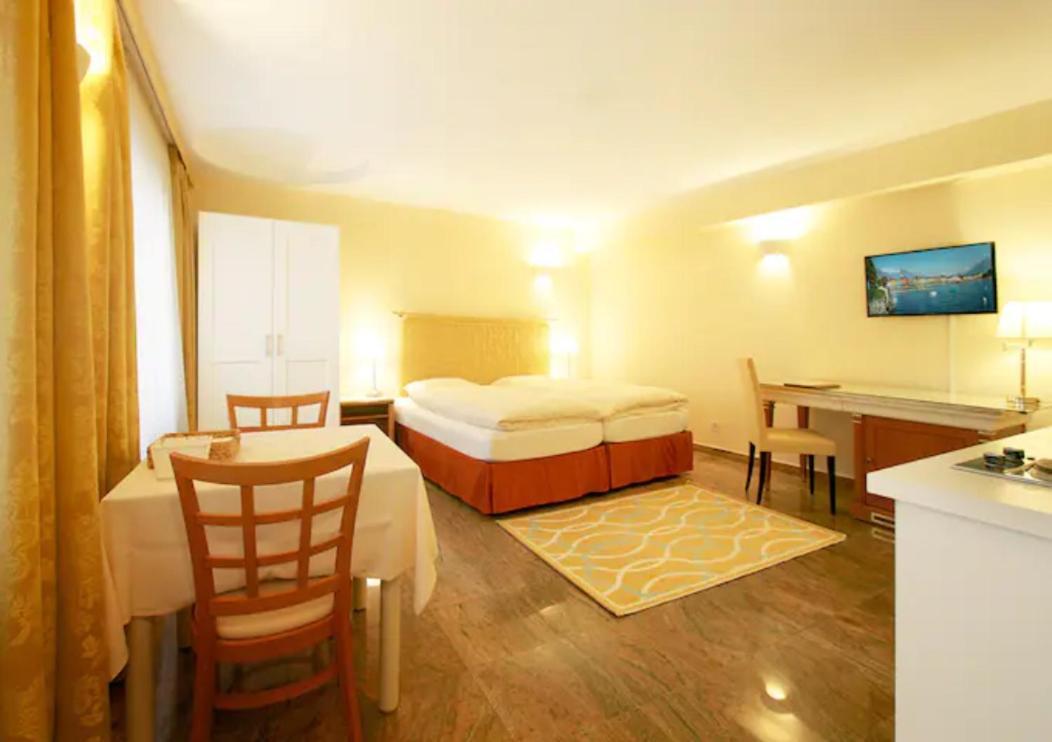 Depandance Garni Golf Apartamento Ascona Exterior foto